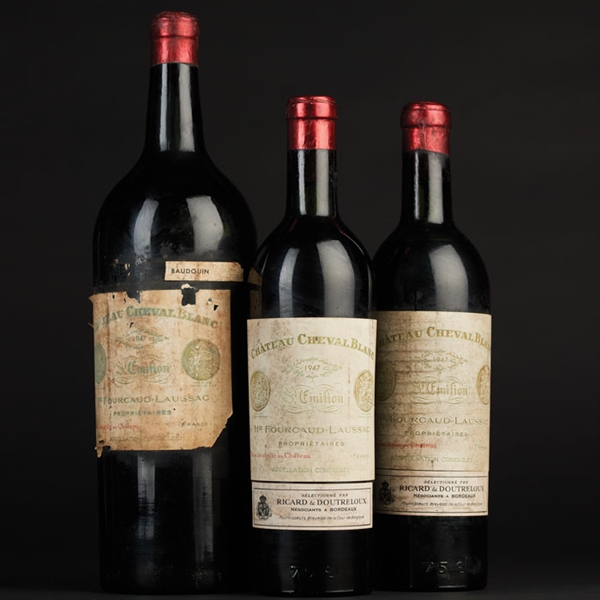 Chai vang đỏ đắt nhất thế giới Cheval Blanc 1947