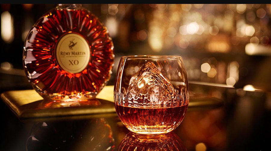 Chọn đúng ly sẽ giúp mở khóa hương vị rượu Cognac 